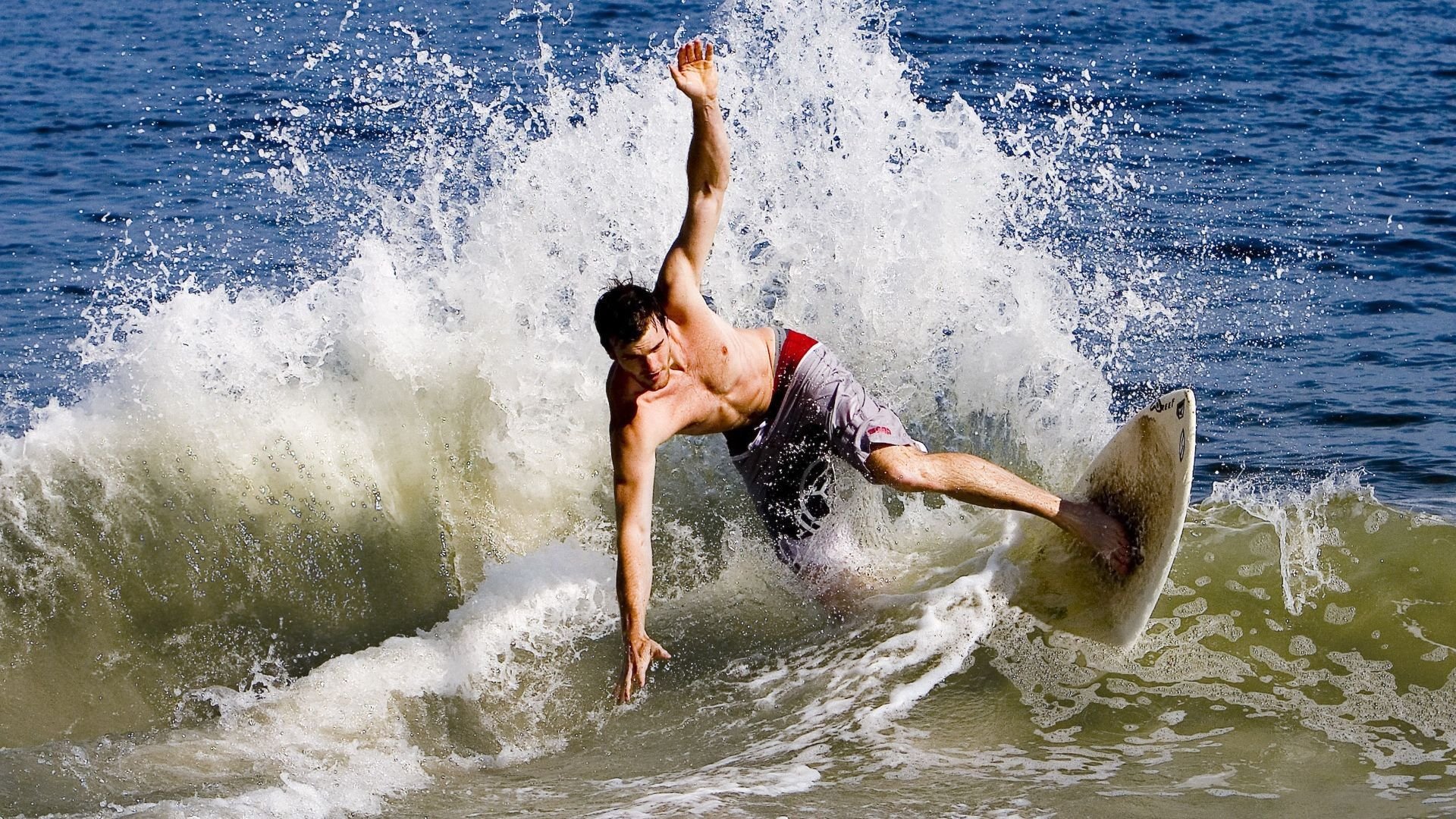横扫之夜，关键先生诞生，哈利伯顿如何带领篮网击溃广厦